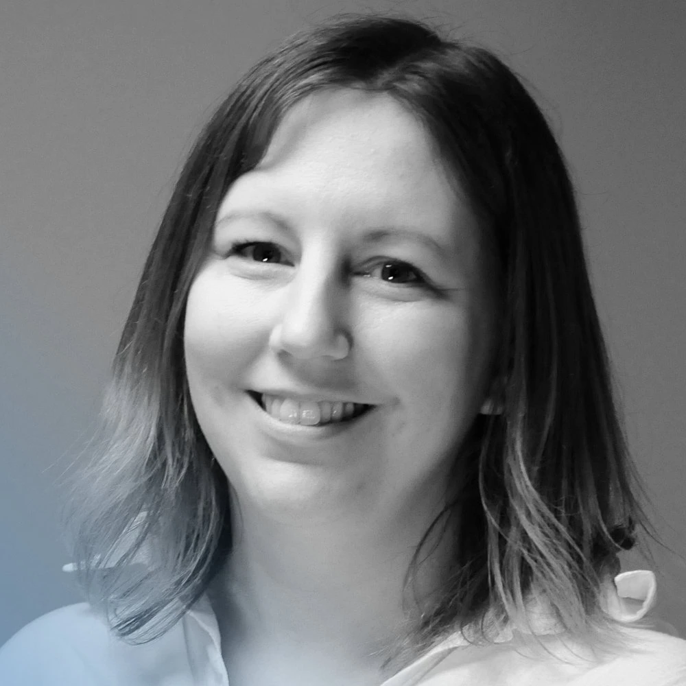 Emma, CFO